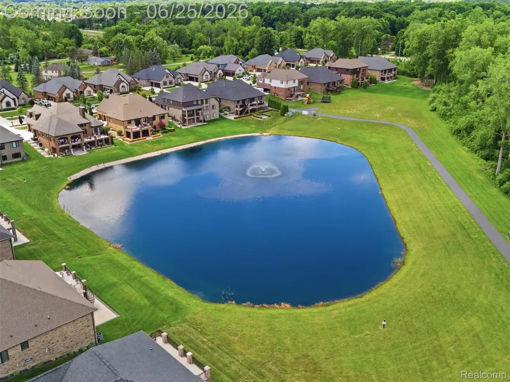 60778 Forest Creek Drive Washington Township MI 48094