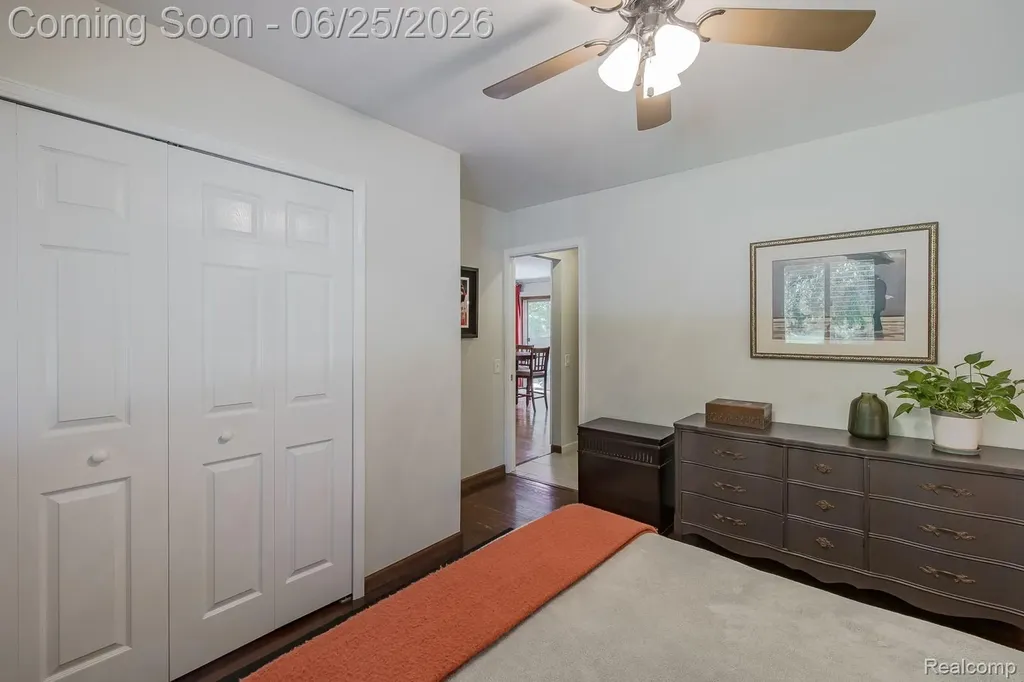 4741 Meadowbrook Avenue Independence Charter Township MI 48348