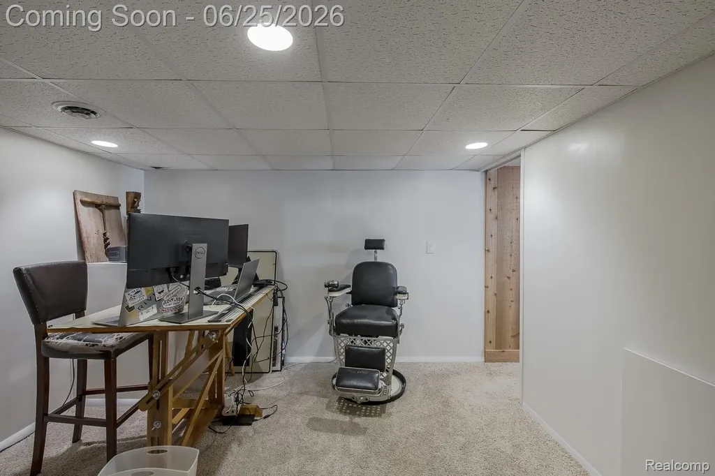 4741 Meadowbrook Avenue Independence Charter Township MI 48348