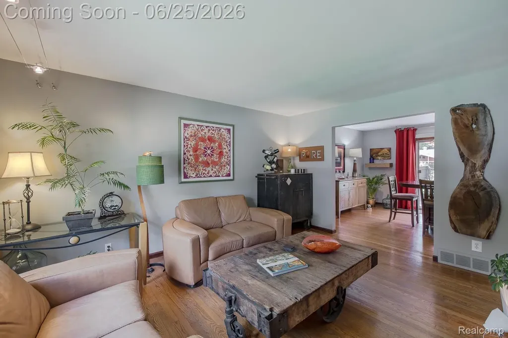4741 Meadowbrook Avenue Independence Charter Township MI 48348