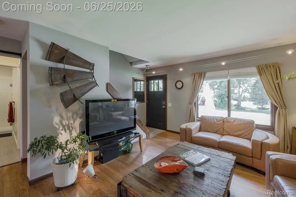 4741 Meadowbrook Avenue Independence Charter Township MI 48348