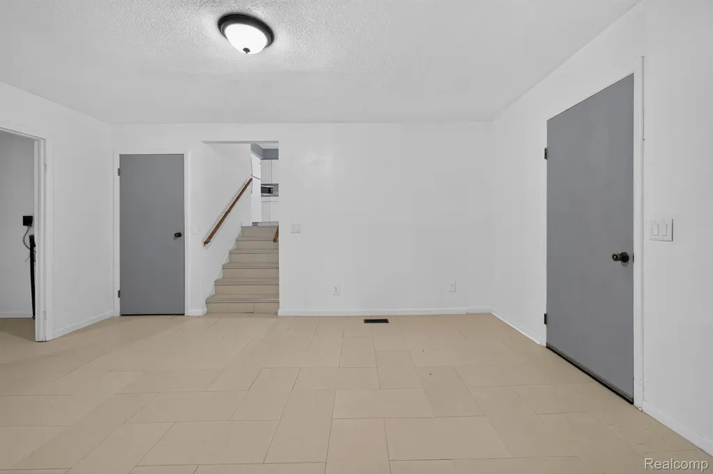9288 Hilda Lane Clayton Charter Township MI 48433
