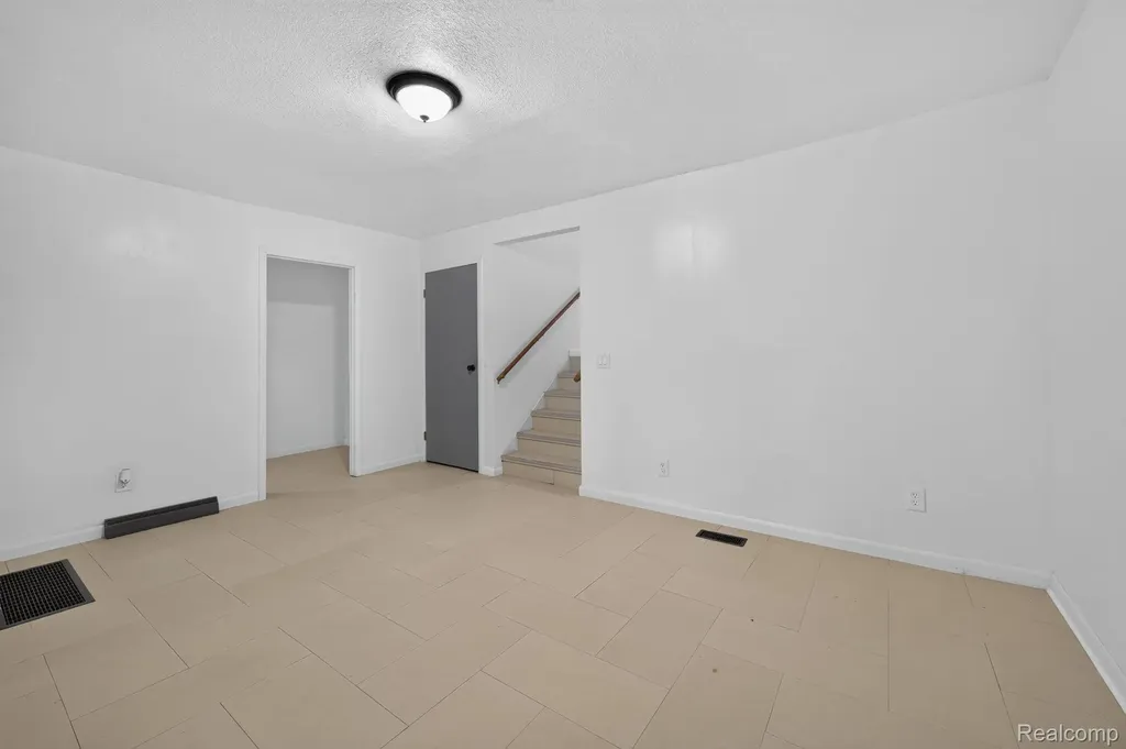 9288 Hilda Lane Clayton Charter Township MI 48433