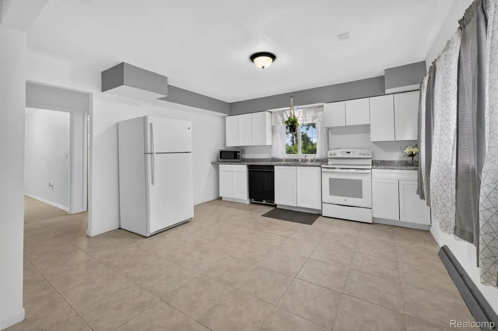 9288 Hilda Lane Clayton Charter Township MI 48433