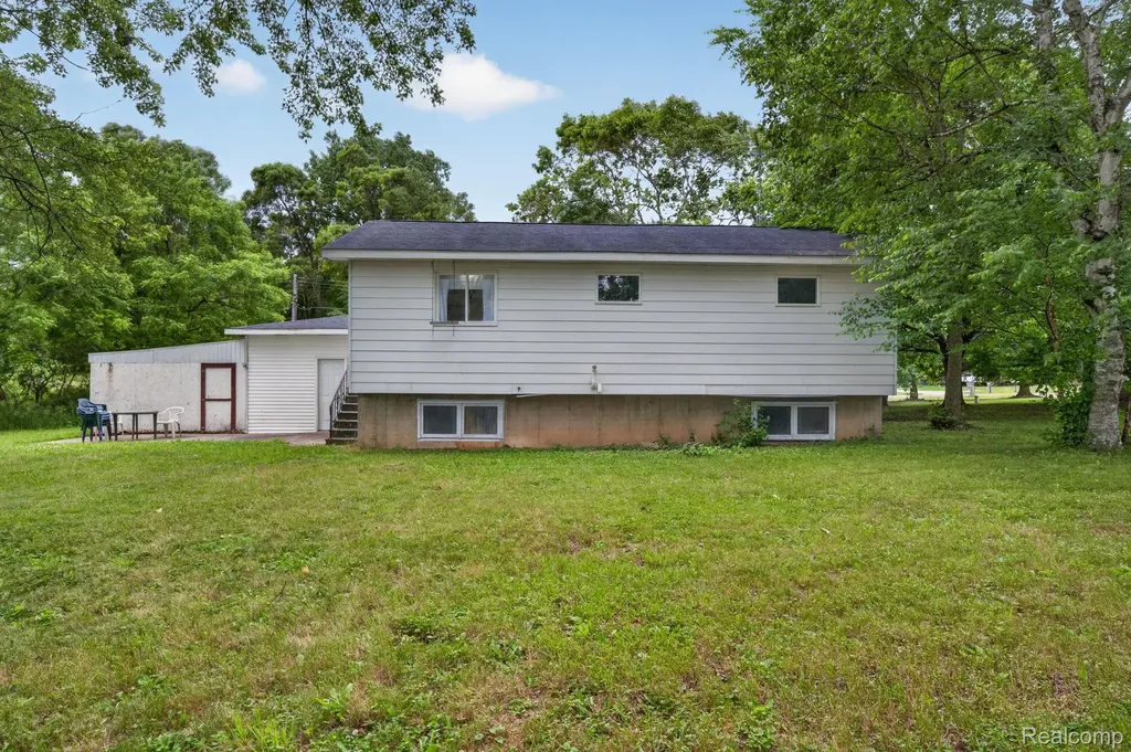 9288 Hilda Lane Clayton Charter Township MI 48433