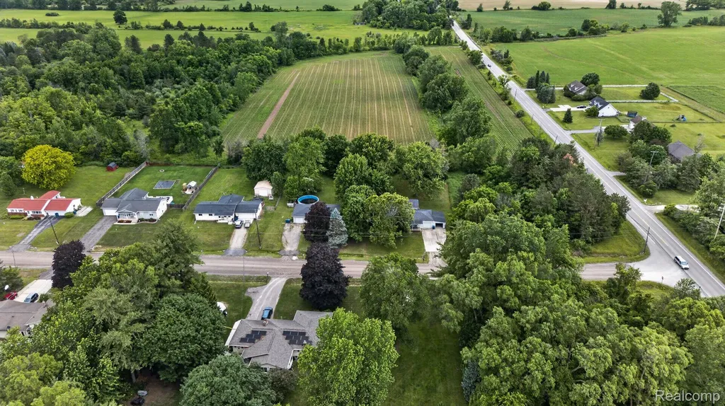 9288 Hilda Lane Clayton Charter Township MI 48433