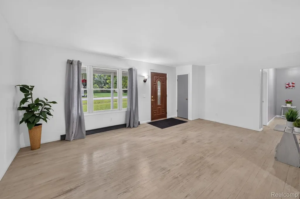 9288 Hilda Lane Clayton Charter Township MI 48433