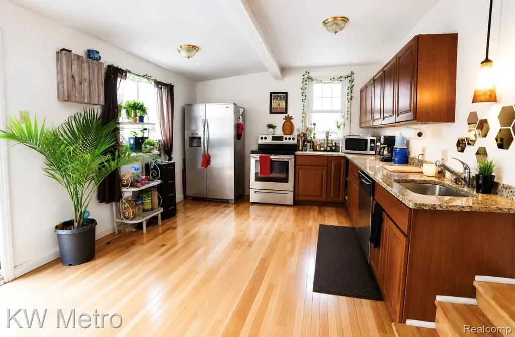 1406 Rosewood Street Ferndale City MI 48220