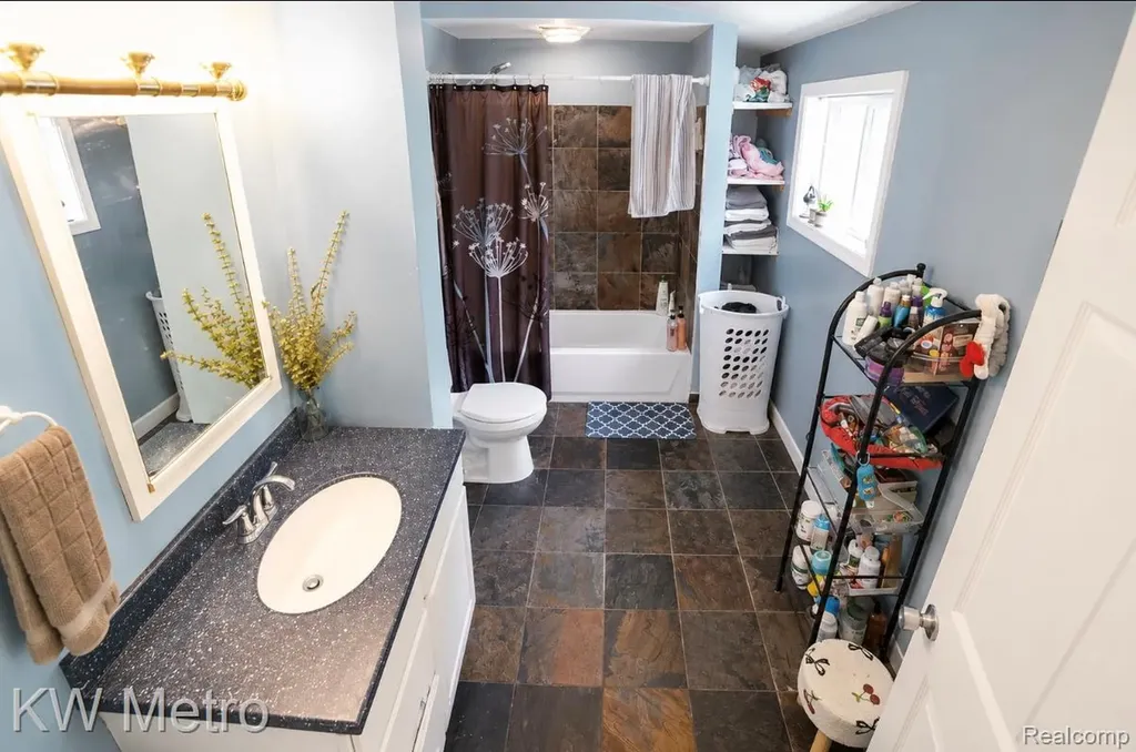 1406 Rosewood Street Ferndale City MI 48220