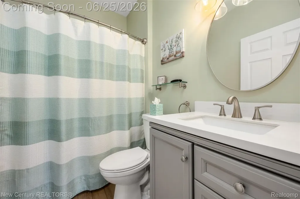 618 Belmonte Drive Waterford Charter Township MI 48328
