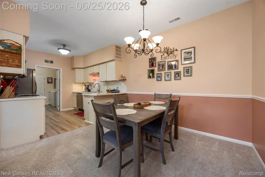 618 Belmonte Drive Waterford Charter Township MI 48328