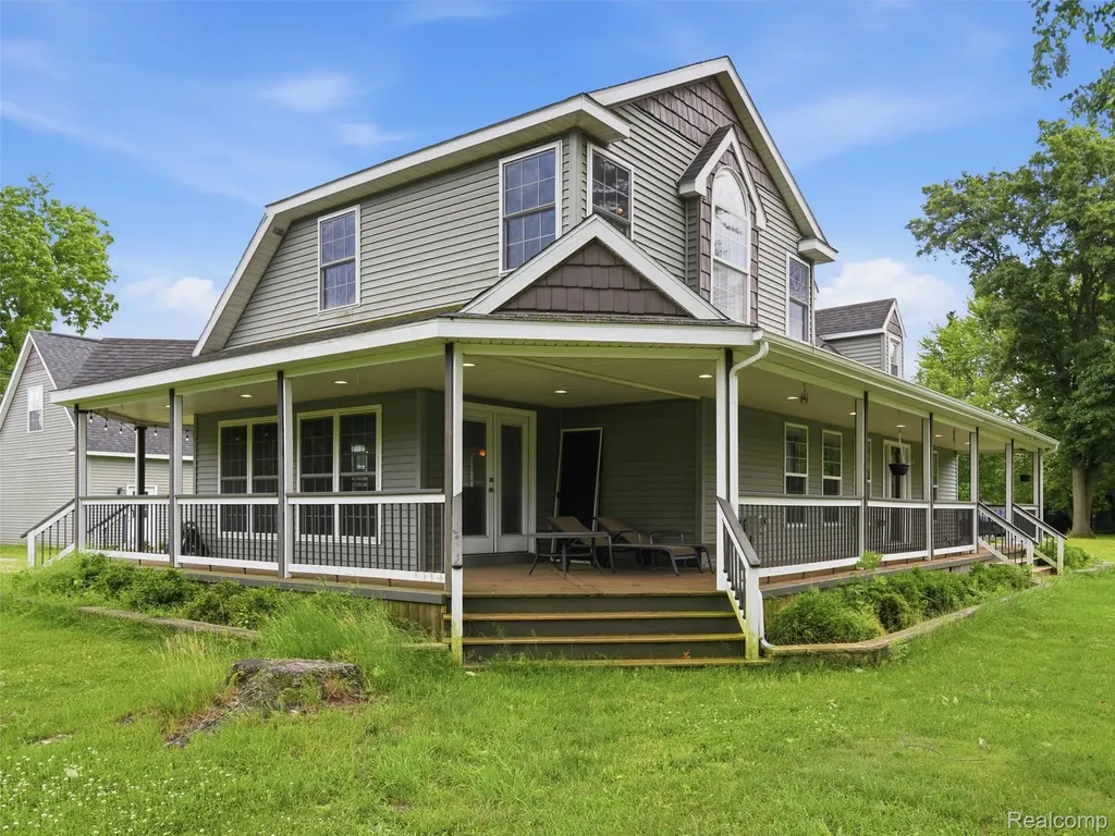 5556 Ormond Road White Lake Charter Township MI 48383