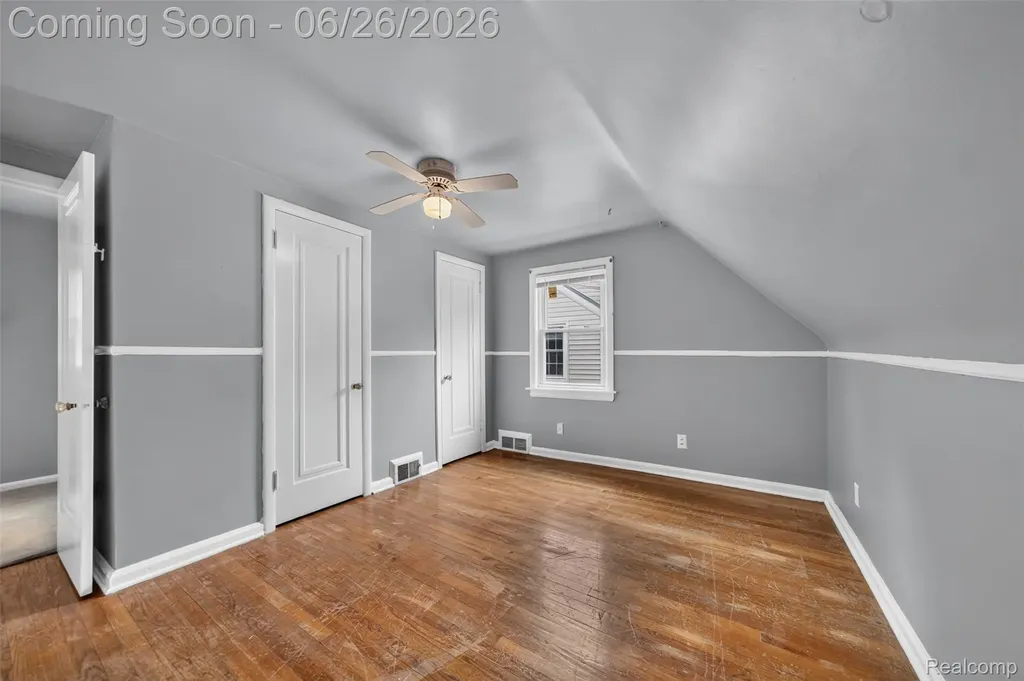 410 N Alexander Avenue Royal Oak City MI 48067
