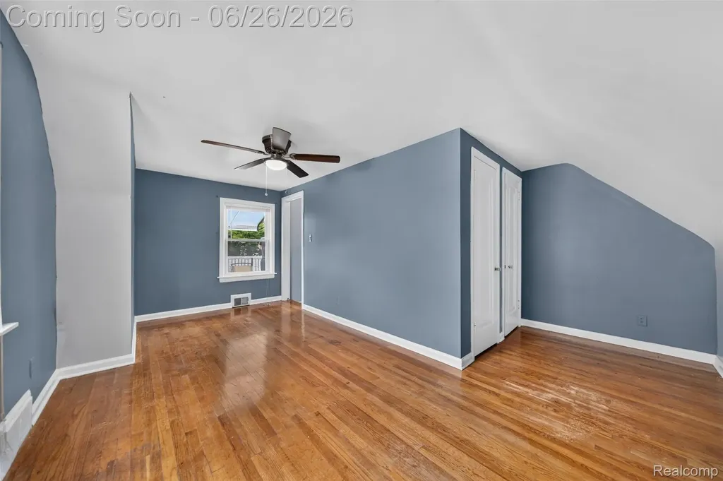 410 N Alexander Avenue Royal Oak City MI 48067