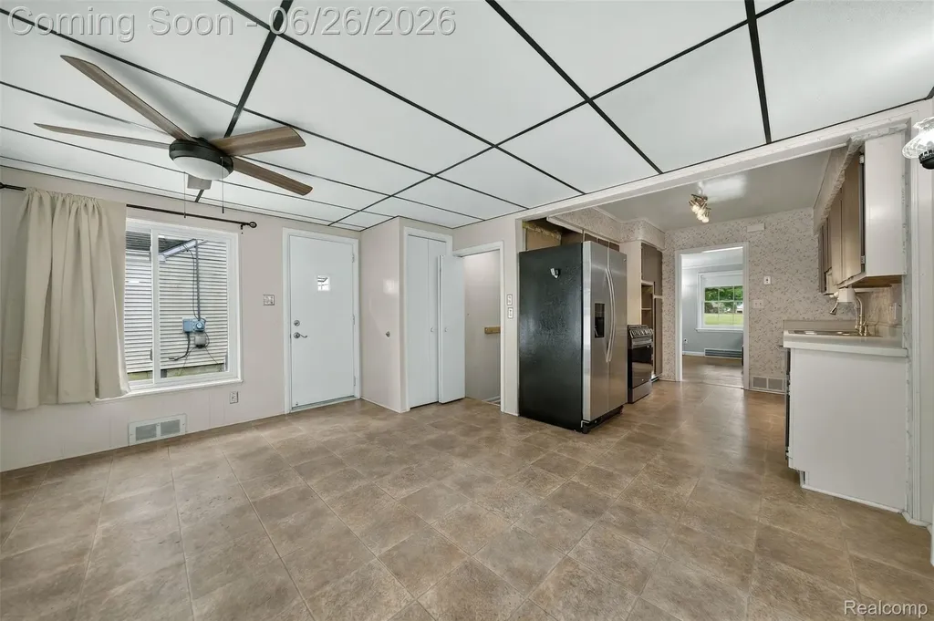 410 N Alexander Avenue Royal Oak City MI 48067