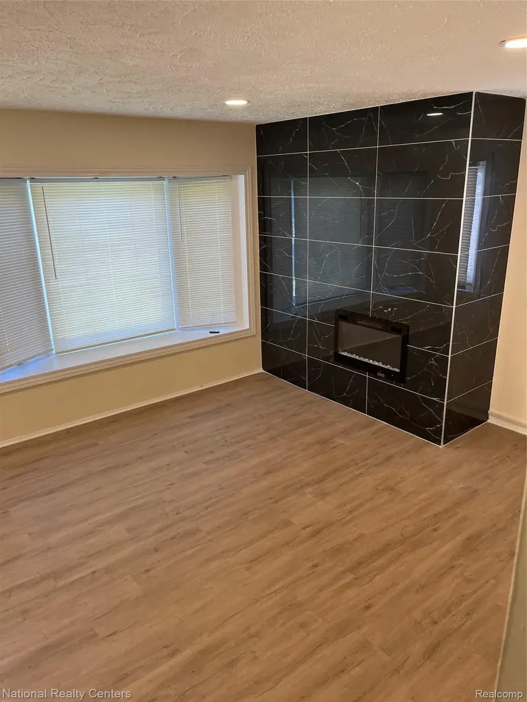 1260 Maurer Avenue Pontiac City MI 48342