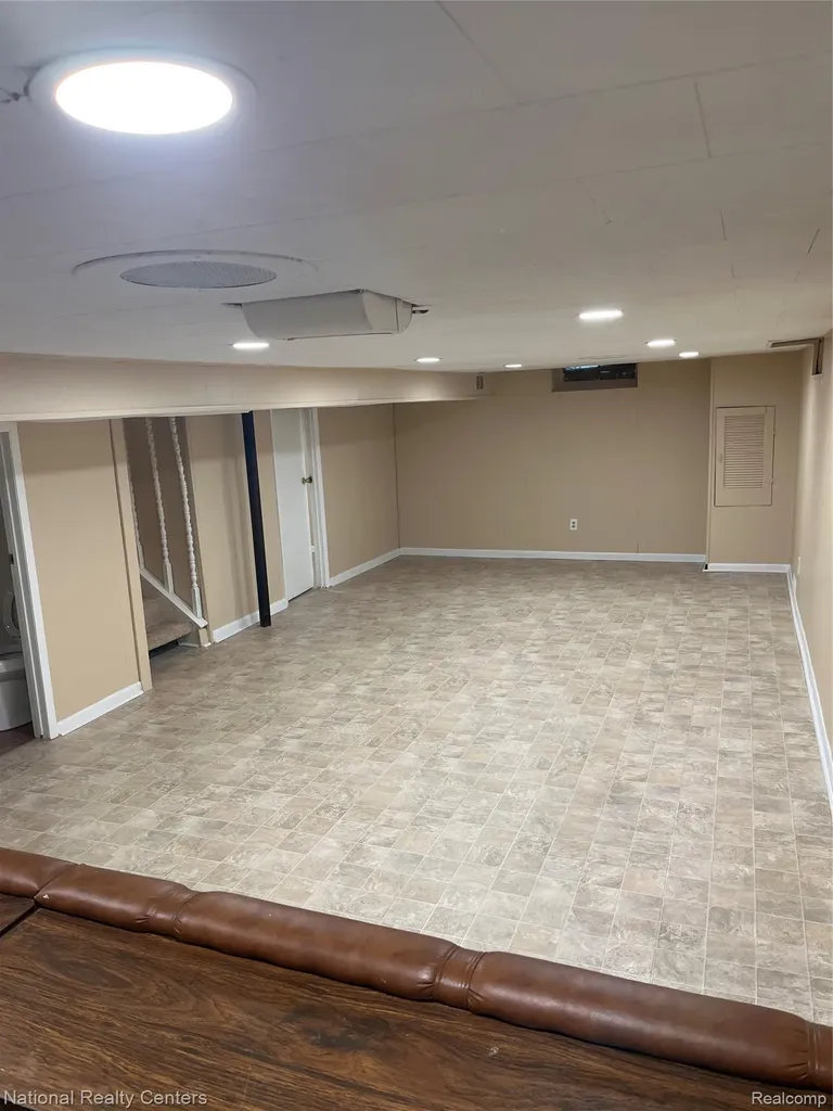 1260 Maurer Avenue Pontiac City MI 48342