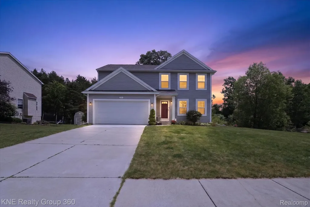 7067 Glenmeadow Court Grand Blanc Charter Township MI 48439