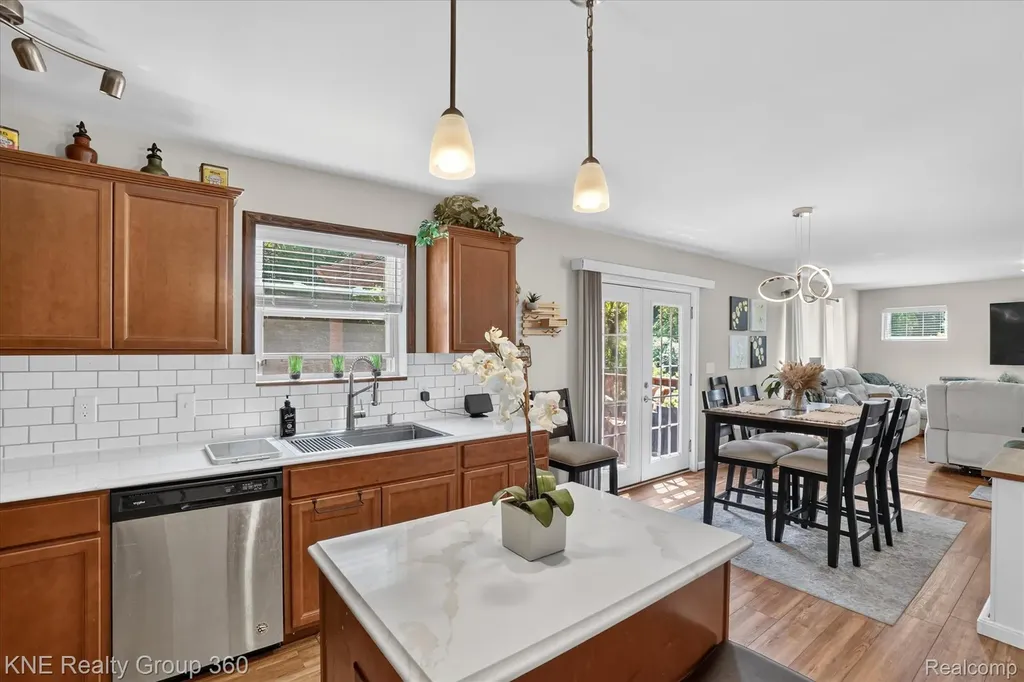 7067 Glenmeadow Court Grand Blanc Charter Township MI 48439