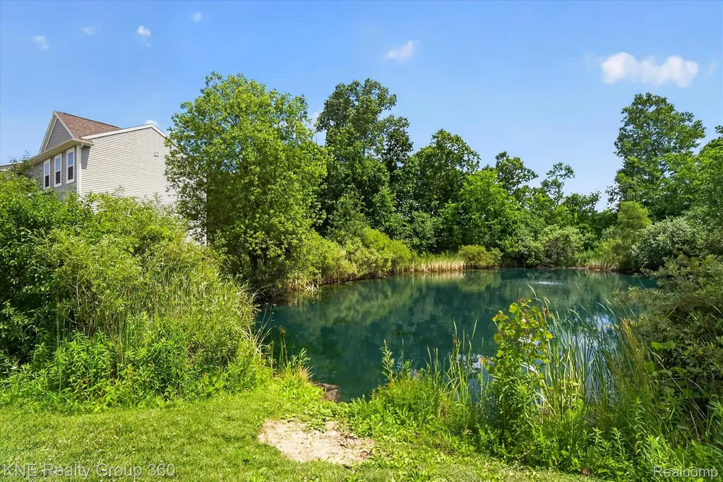 7067 Glenmeadow Court Grand Blanc Charter Township MI 48439