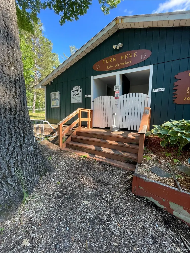 6822 Arapahoe Trail Hayes Township MI 49735