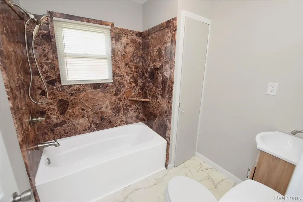 4047 Mitchell Drive Genesee Charter Township MI 48506