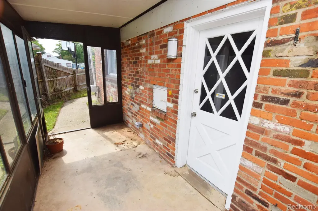 4047 Mitchell Drive Genesee Charter Township MI 48506