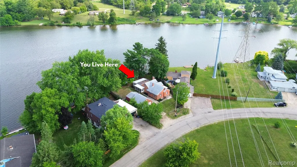 4047 Mitchell Drive Genesee Charter Township MI 48506