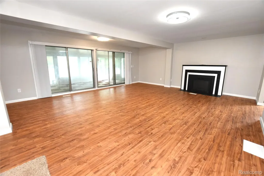 4047 Mitchell Drive Genesee Charter Township MI 48506