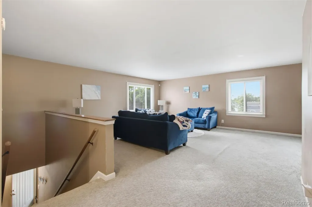 735 Claire Pointe Circle St. Clair Shores City MI 48081