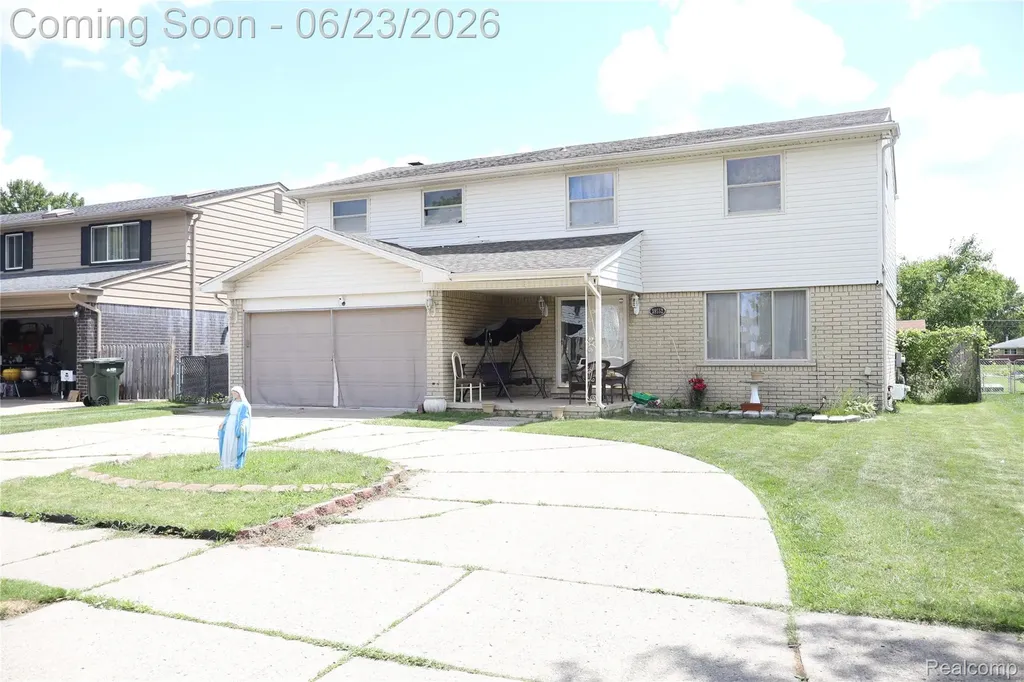 39552 Forbes Drive Sterling Heights City MI 48310
