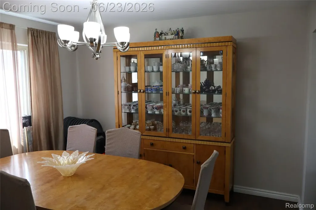 39552 Forbes Drive Sterling Heights City MI 48310