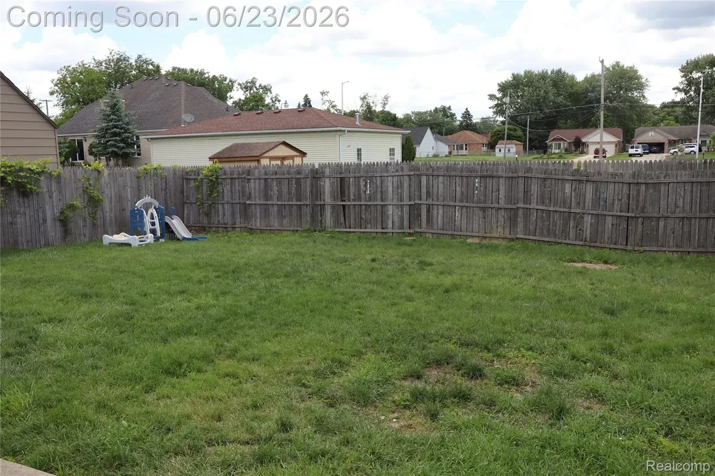39552 Forbes Drive Sterling Heights City MI 48310