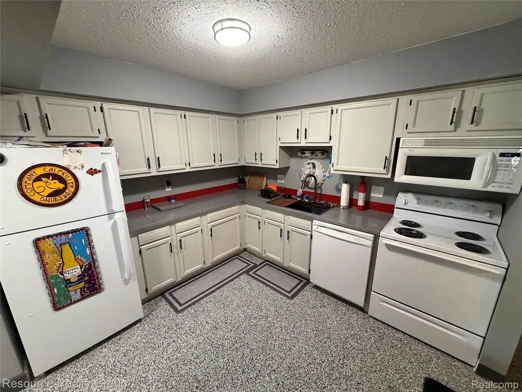 19168 Northridge Drive Northville Township MI 48167