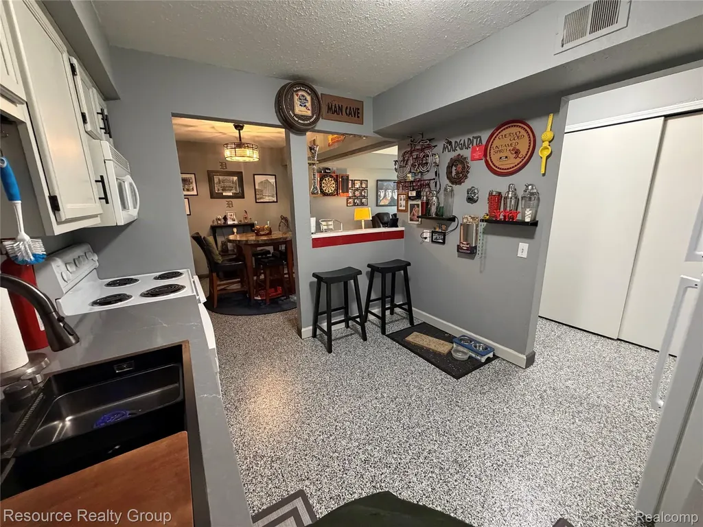 19168 Northridge Drive Northville Township MI 48167