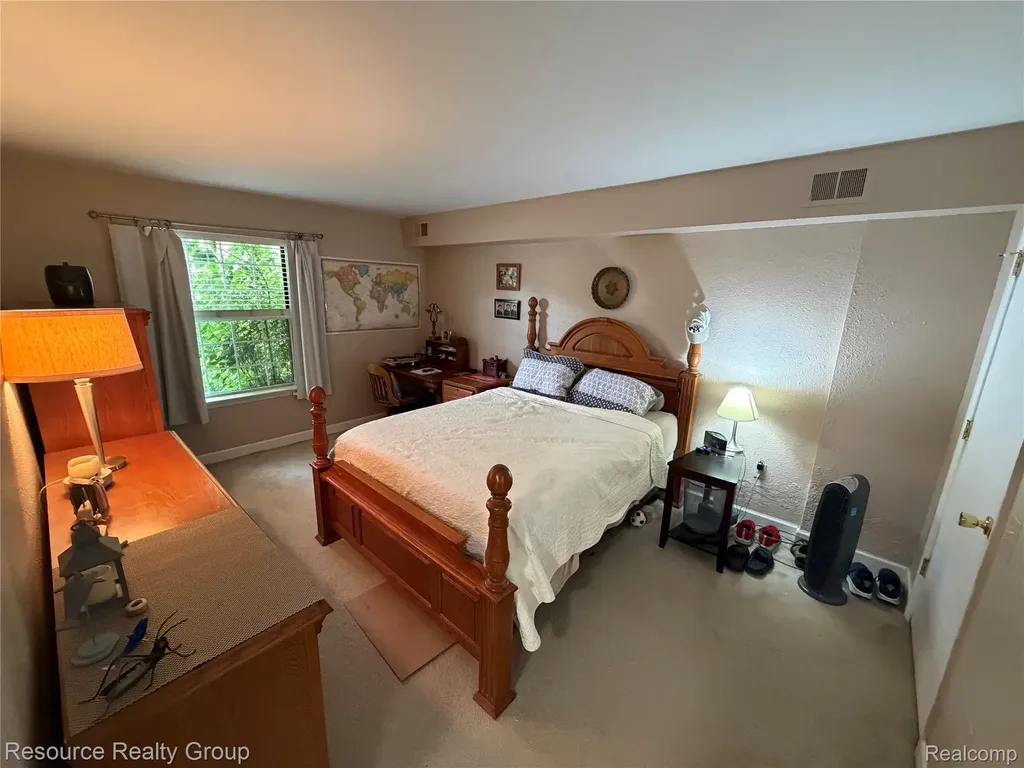 19168 Northridge Drive Northville Township MI 48167