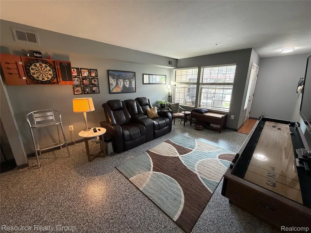 19168 Northridge Drive Northville Township MI 48167