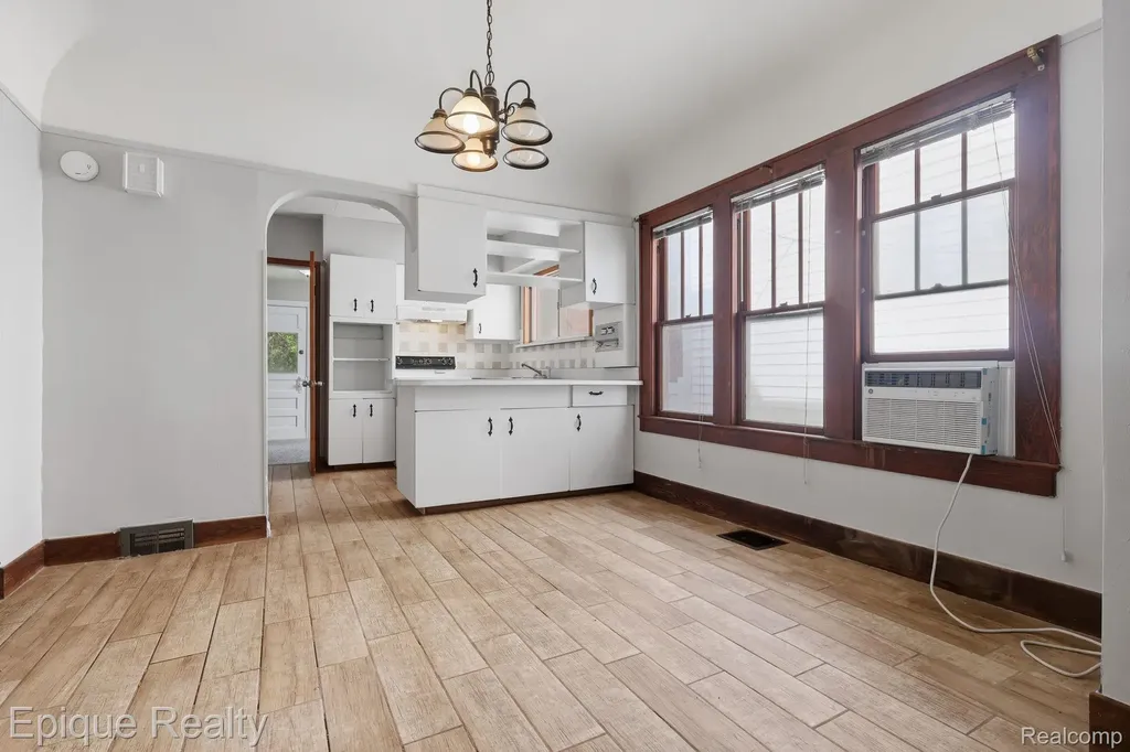 7390 West Road Washington Township MI 48094