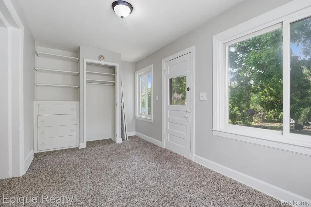 7390 West Road Washington Township MI 48094