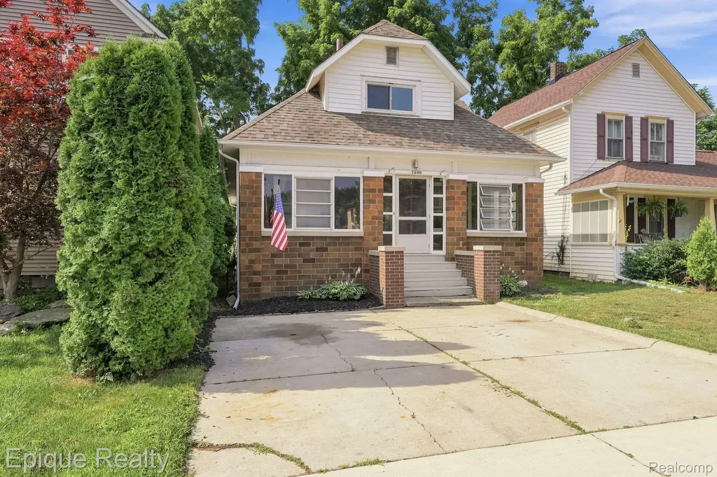 7390 West Road Washington Township MI 48094