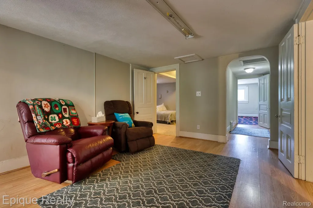 7390 West Road Washington Township MI 48094