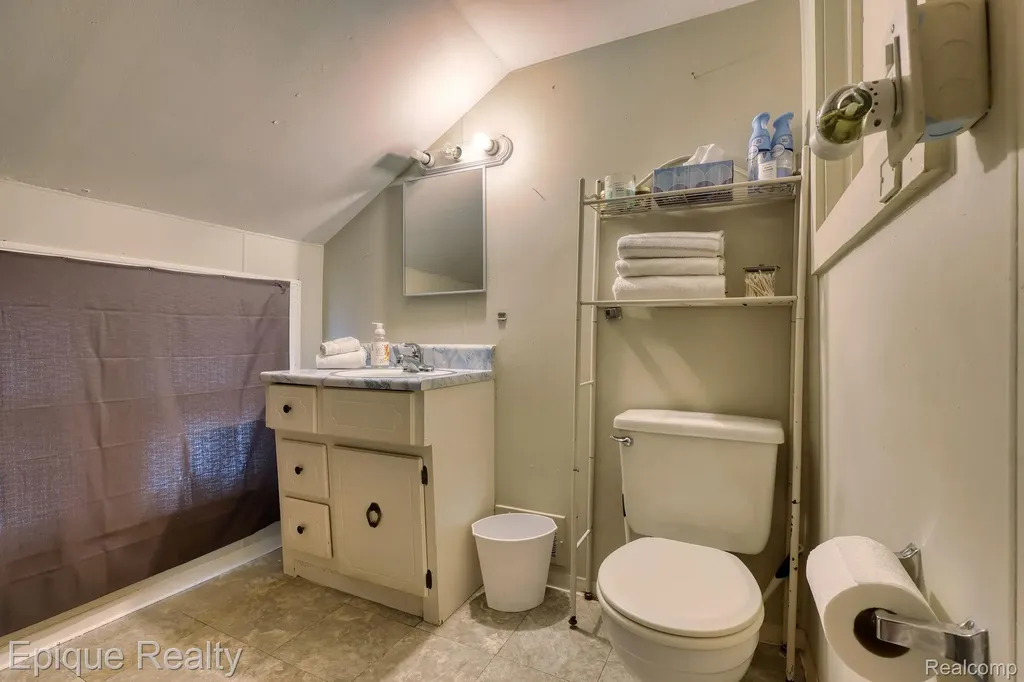 7390 West Road Washington Township MI 48094