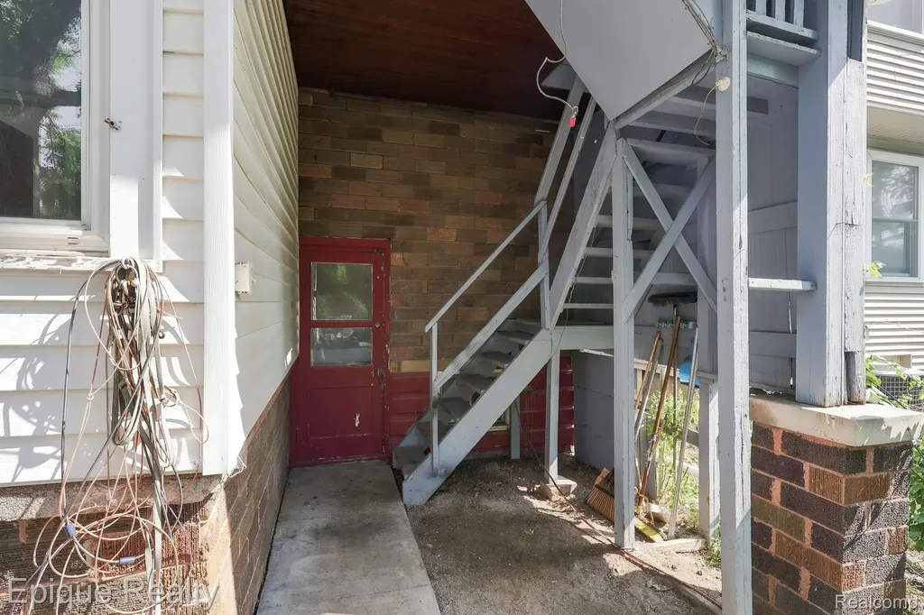 7390 West Road Washington Township MI 48094
