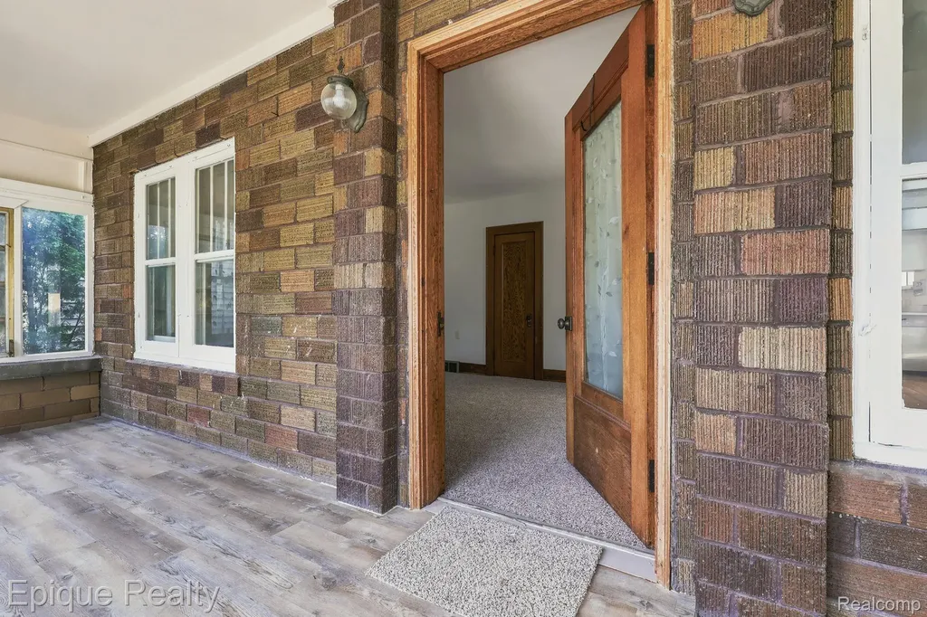 7390 West Road Washington Township MI 48094