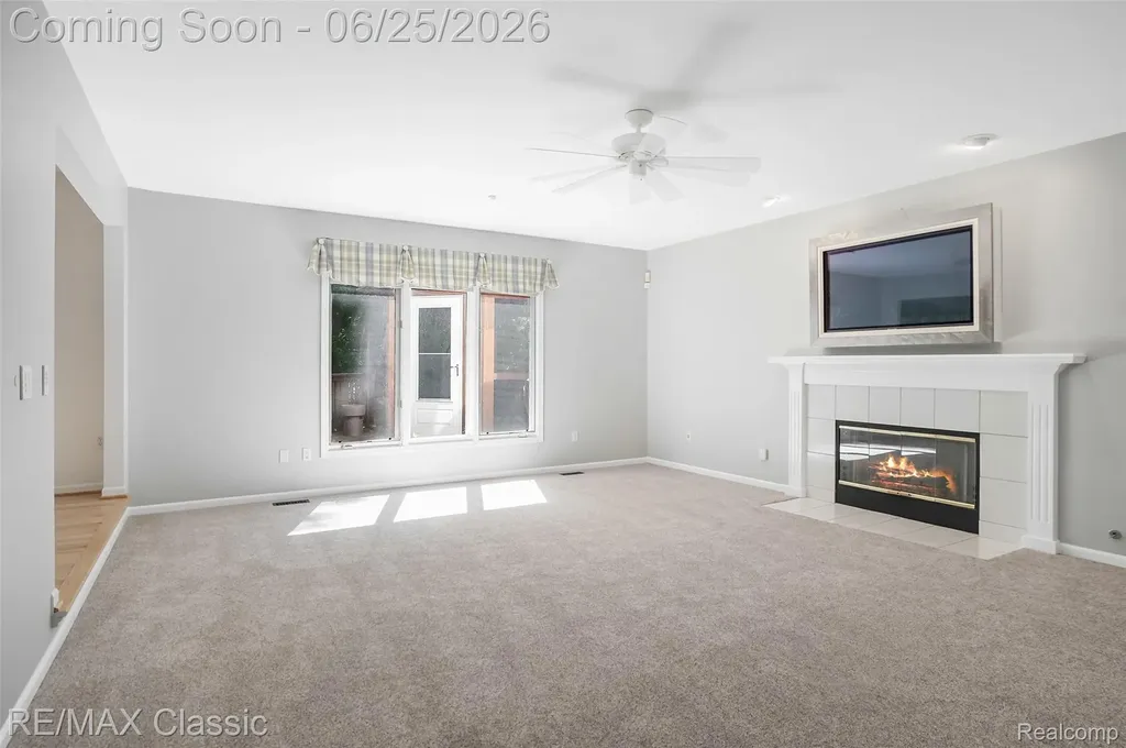 7439 Millwood West Bloomfield Charter Township MI 48322