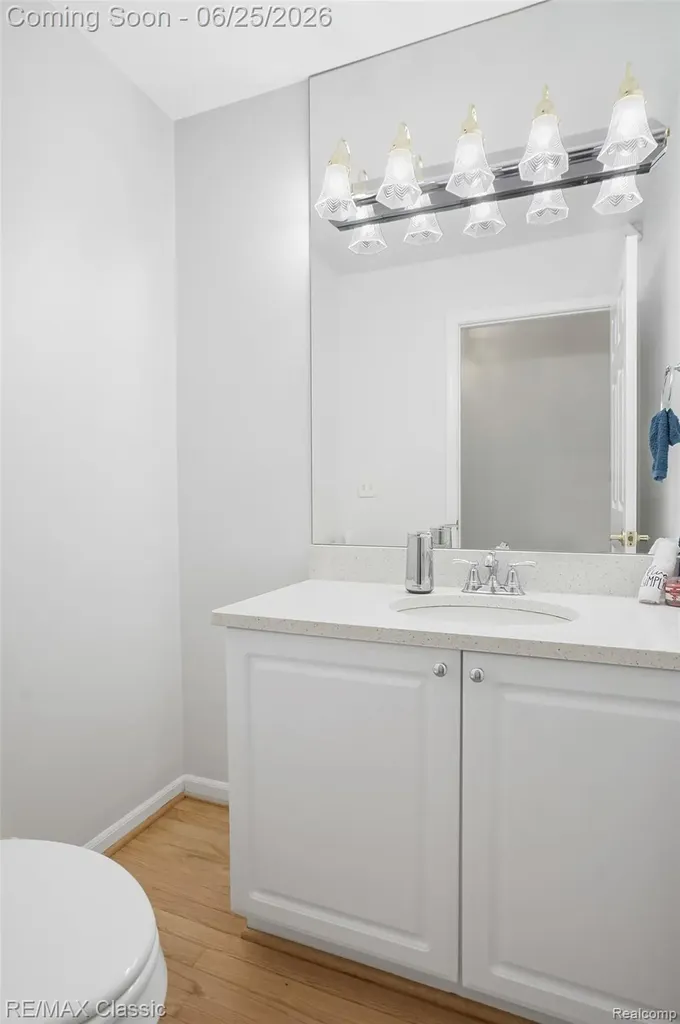 7439 Millwood West Bloomfield Charter Township MI 48322