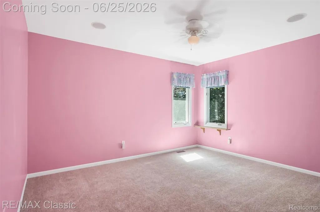7439 Millwood West Bloomfield Charter Township MI 48322