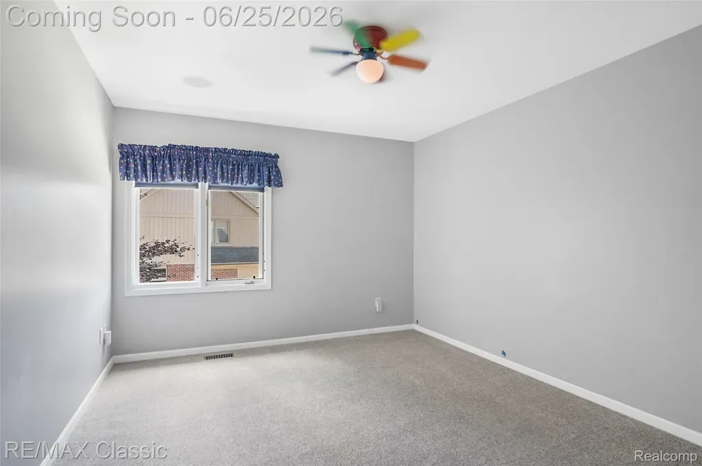 7439 Millwood West Bloomfield Charter Township MI 48322