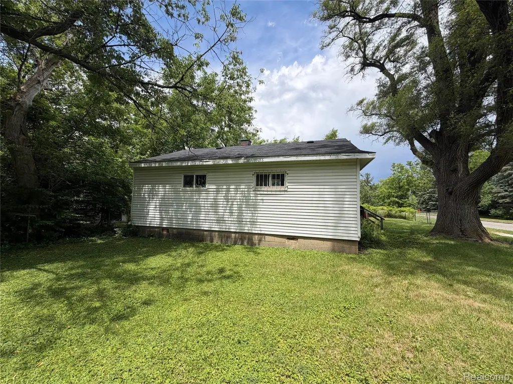 14231 Kentfield Street Detroit City MI 48223