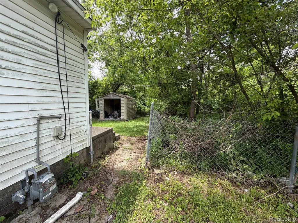 14231 Kentfield Street Detroit City MI 48223